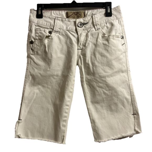Marlow Jackets & Blazers - Vintage Marlow Denim Shorts Women’s 26 White Pedal Pusher 13” Inseam 28” Waist